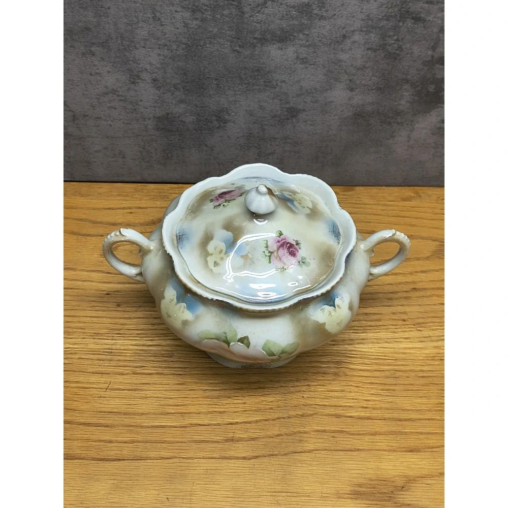 ANTIQUE GERMAN PORCELAIN LIDDED‎ SUGAR JAR
